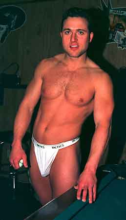 Queen of Hearts, Warren