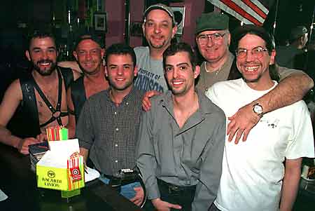 Queen of Hearts, Warren