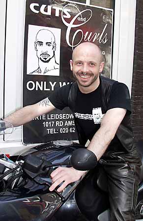 Cuts and Curls, Amsterdam