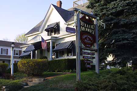 Yellow Monkey Guest House, Ogunquit