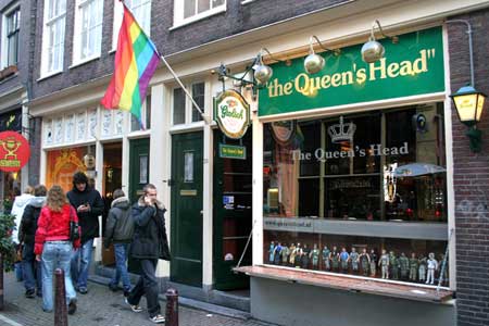 At Queen's Head, Amsterdam